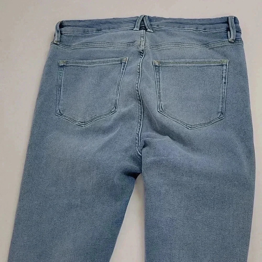 Good American Good Legs Cropped Skinny - Picture 12 of 13